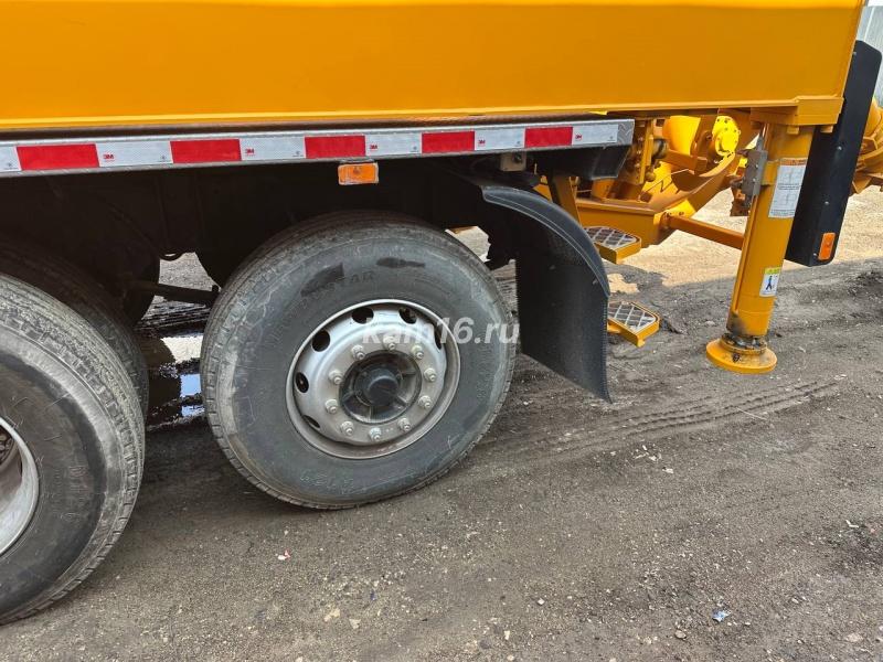 Автобетононасос на Шасси FAW JK6 8х4 c установкой JIUHE JHZ5290THB-38